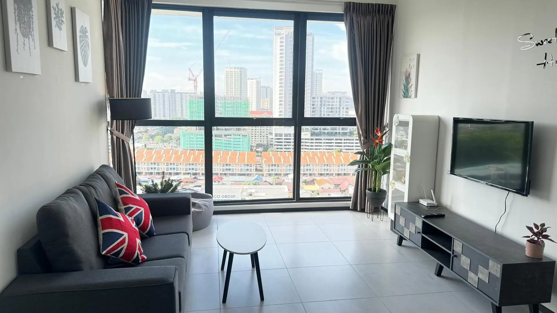 Επικοινωνία με το Urban Suites